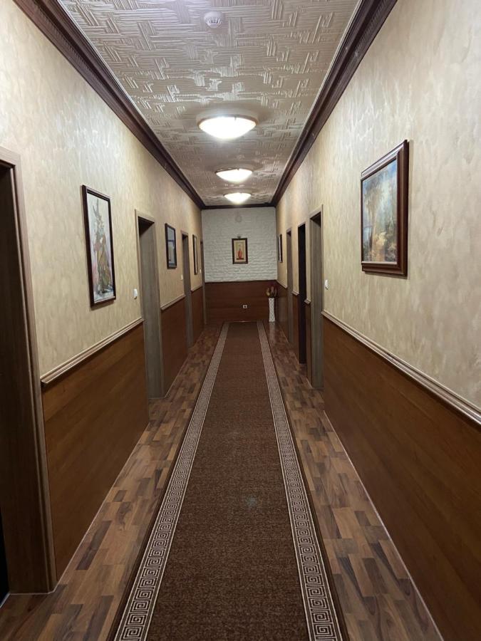 Hotel New Milenium Lukavac Zewnętrze zdjęcie